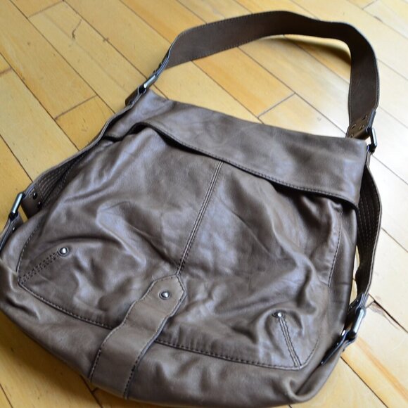 Gianni Bini Brown Leather Satchel Hobo Shoulder Bag Purse - Picture 5 of 14